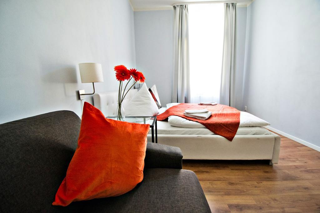 Business Class Ruterra Suite Praga Exterior foto