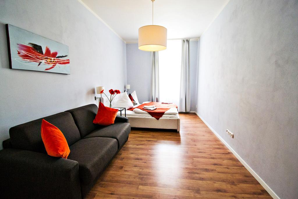 Business Class Ruterra Suite Praga Exterior foto